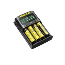 Зарядний пристрій універсальний Nitecore Digicharger UM4, 4 канали, LCD дисплей, підтримує Li-ion, Ni-MH і Ni-Cd AA (R6), ААA (R03), С (R14) Изображение