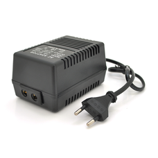 Перетворювач напруги Input 220 V / Output 110V, + універсальна розетка Изображение