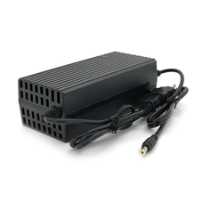 Зарядний пристрій Jinyi для акумуляторів LiFePo4 60V(73V),20S,3A,штекер 5.5*2.5,з індикацією,BOX Изображение