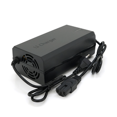 Зарядний пристрій Jinyi для акумуляторів LiFePo4 72V(87,6V),24S,6A,штекер Triangle plug (T-tipe/IEC/C13 N+L-), з індикацією,BOX Изображение