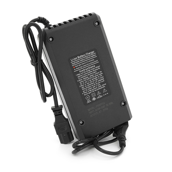 Зарядний пристрій Jinyi для акумуляторів Li-ion 60V(67.2V),16S,6A,штекер Triangle plug (T-tipe/IEC/C13 N+L-). з індикацією,BOX Изображение