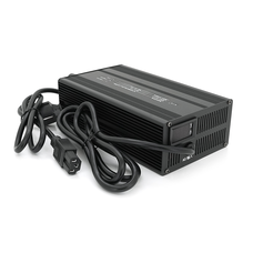 Зарядний пристрій для акумуляторів Li-ion 48V(58,4V),15A,1300W, LED-індикація, 225х125х68mm, 1.85kg Изображение