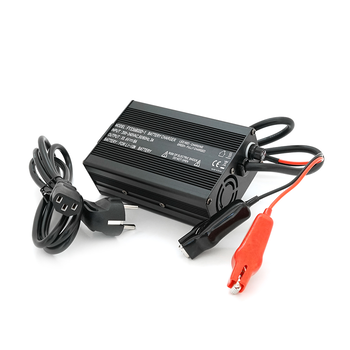 Зарядний пристрій для акумуляторів Li-ion 33.6V,8S,8A,+ крокодили,135x90x50mm Изображение