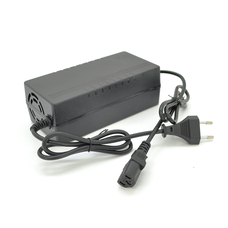 Зарядний пристрій для акумуляторів Li-ion 36V(42V),10S,4A, штекер Triangle plug (T-tipe/IEC/C13 N+L-, з індикацією Изображение