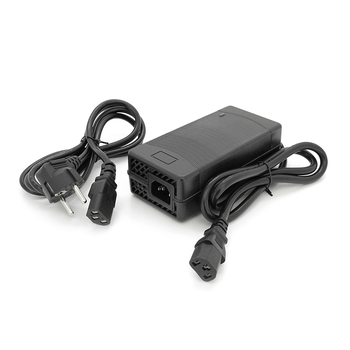 Зарядний пристрій для акумуляторів Li-ion 16,8V,4S,15A, штекер Triangle plug (T-tipe/IEC/C13 N+L-), 135x55x45mm Изображение