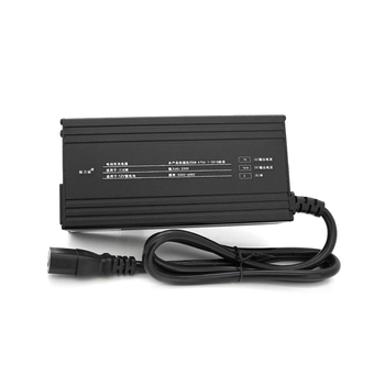 Зарядний пристрій для акумуляторів Li-ion 12V(12,6V),3S,10A,штекер Triangle plug (T-tipe/IEC/C13 N+L-), LED-індикація, 137x90x50mm Зображення