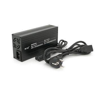 Зарядний пристрій для акумуляторів Li-ion 24V(29,4V),7S,10A, LED-індикація, 137x90x50mm Изображение
