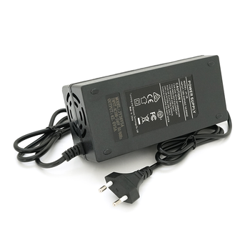Зарядний пристрій для акумуляторів Li-ion 36V(42V),10S,5A,штекер 5.5*2.5,з індикацією,BOX Изображение