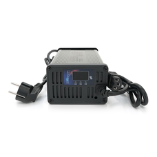 Зарядний пристрій Jinyi для акумуляторів LiFePo4 60V(73V),20S,15A,штекер Triangle plug (T-tipe/C13/IEC),з індикацією,BOX Изображение