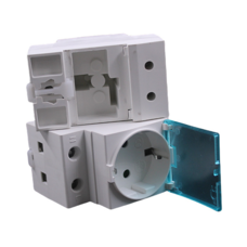 Модульна розетка PT-316С на DIN-рейку, 250V/10-16A, з кришкою та заглушкою, 45*78.5*63mm Зображення